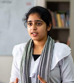 Priya L